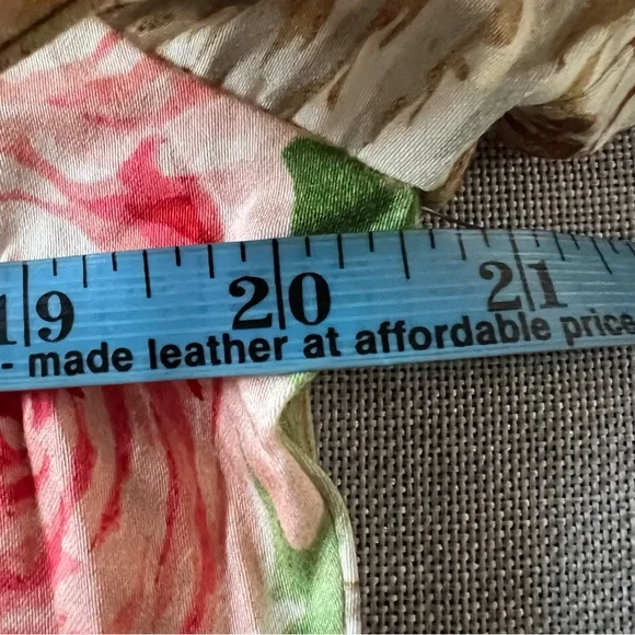 Tuckernuck Crawford mini dress ladies size medium sun faded floral beige - Picture 10 of 11